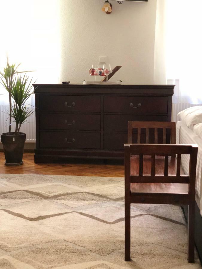 Musik Apartments Old Town Сибиу Экстерьер фото